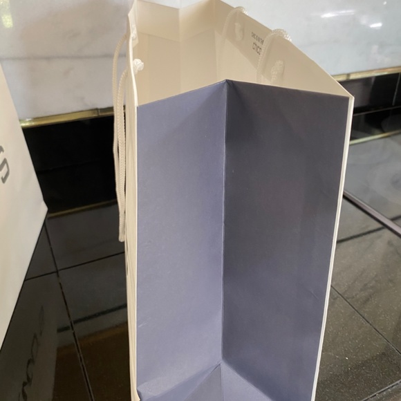 Chico’s - Picture 15 of 15